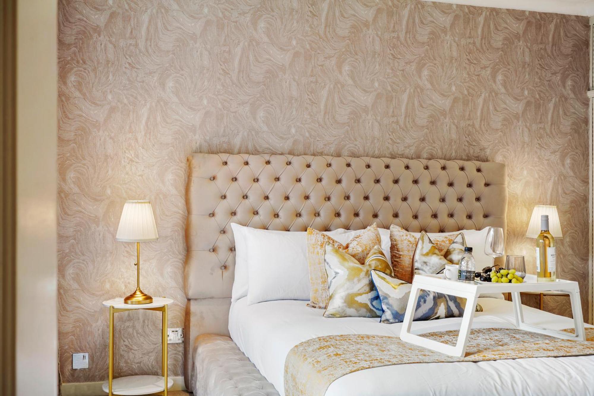 Mews House London With Private Patio & Parking Villa Kültér fotó